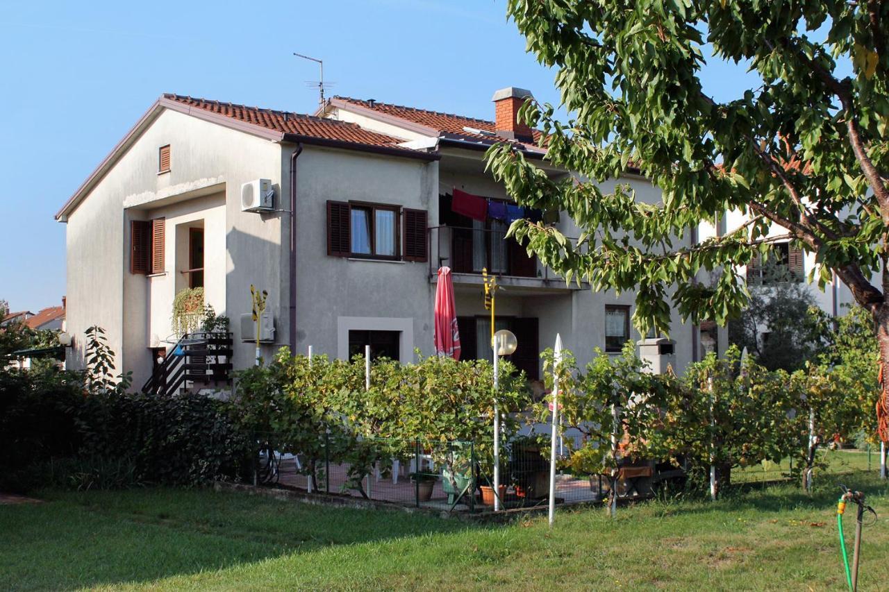 Apartments With A Parking Space Umag - 7109 Luaran gambar