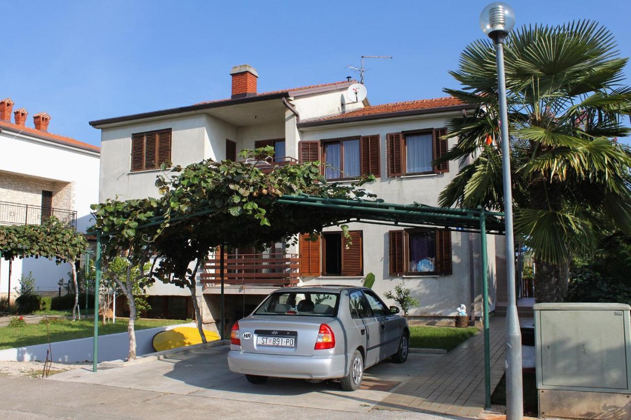 Apartments With A Parking Space Umag - 7109 Luaran gambar