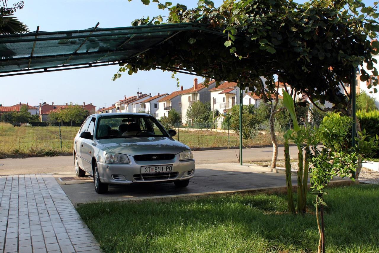 Apartments With A Parking Space Umag - 7109 Luaran gambar